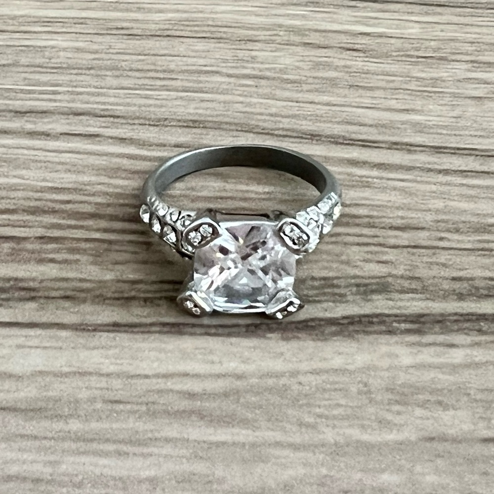 Cubic Zirconia Cocktail Ring